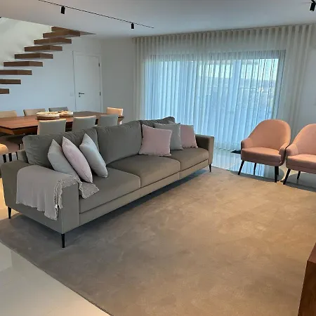 Lux House Вилла *