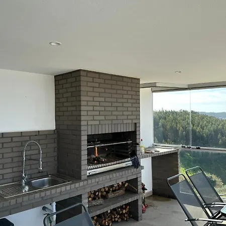 Lux House * Лейрия