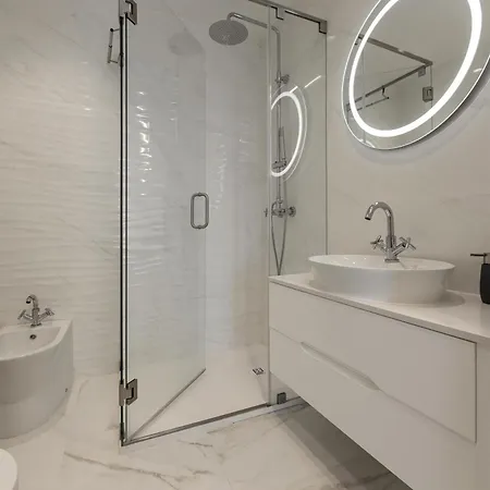 Lux House Вилла *