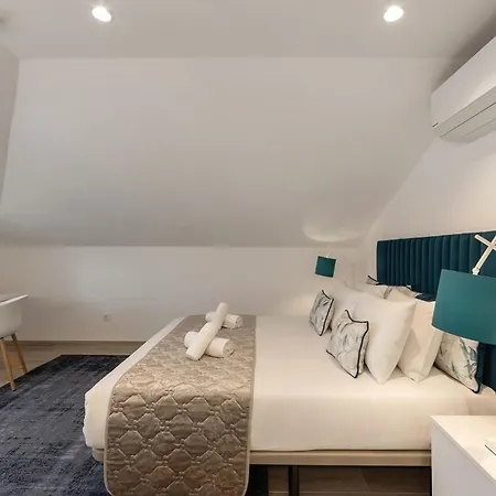 Lux House レイリア