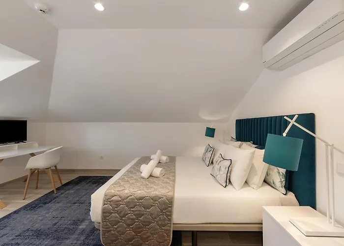 Lux House Λεϊρία