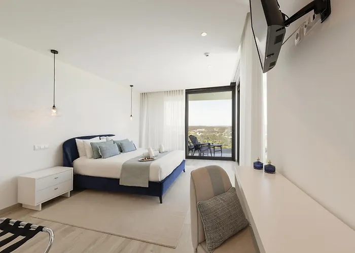 Lux House Βίλα Λεϊρία